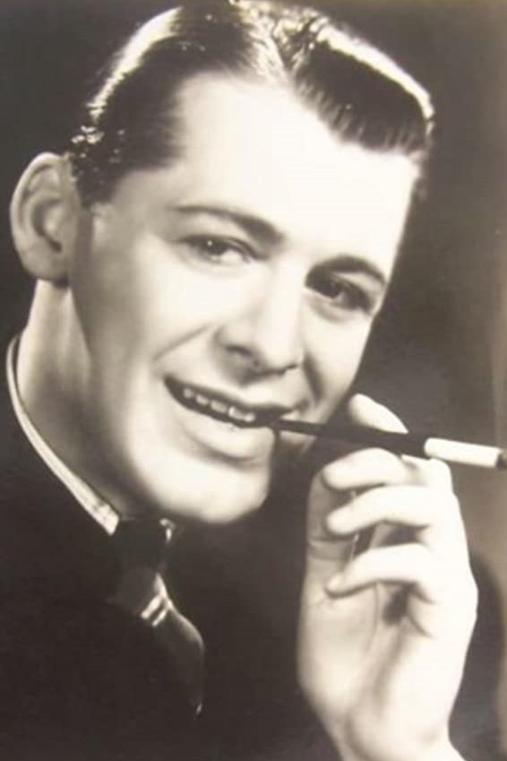 Donald Stewart as Michael Thorne in One Exciting Night