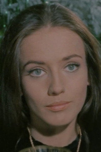 Zuzana Martinková as Hilde Hubner in Albert e l'uomo nero