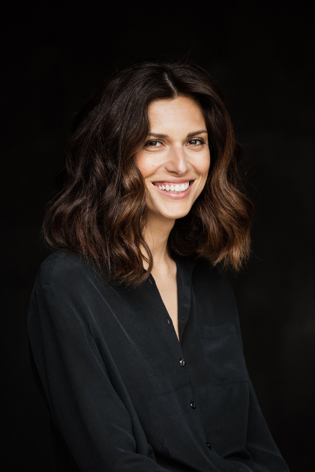 Marina Limosani as Daria in Armando