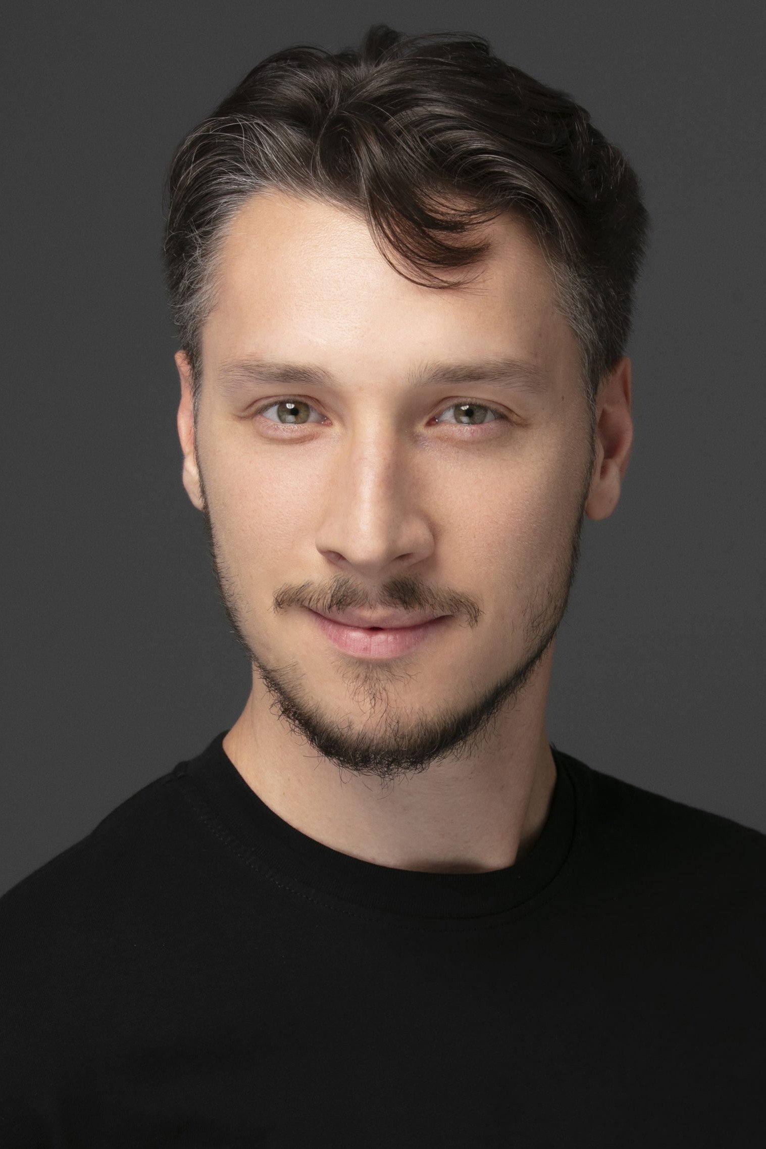 Ozan Güçlü as Feza in Hilal, Feza and Other Planets