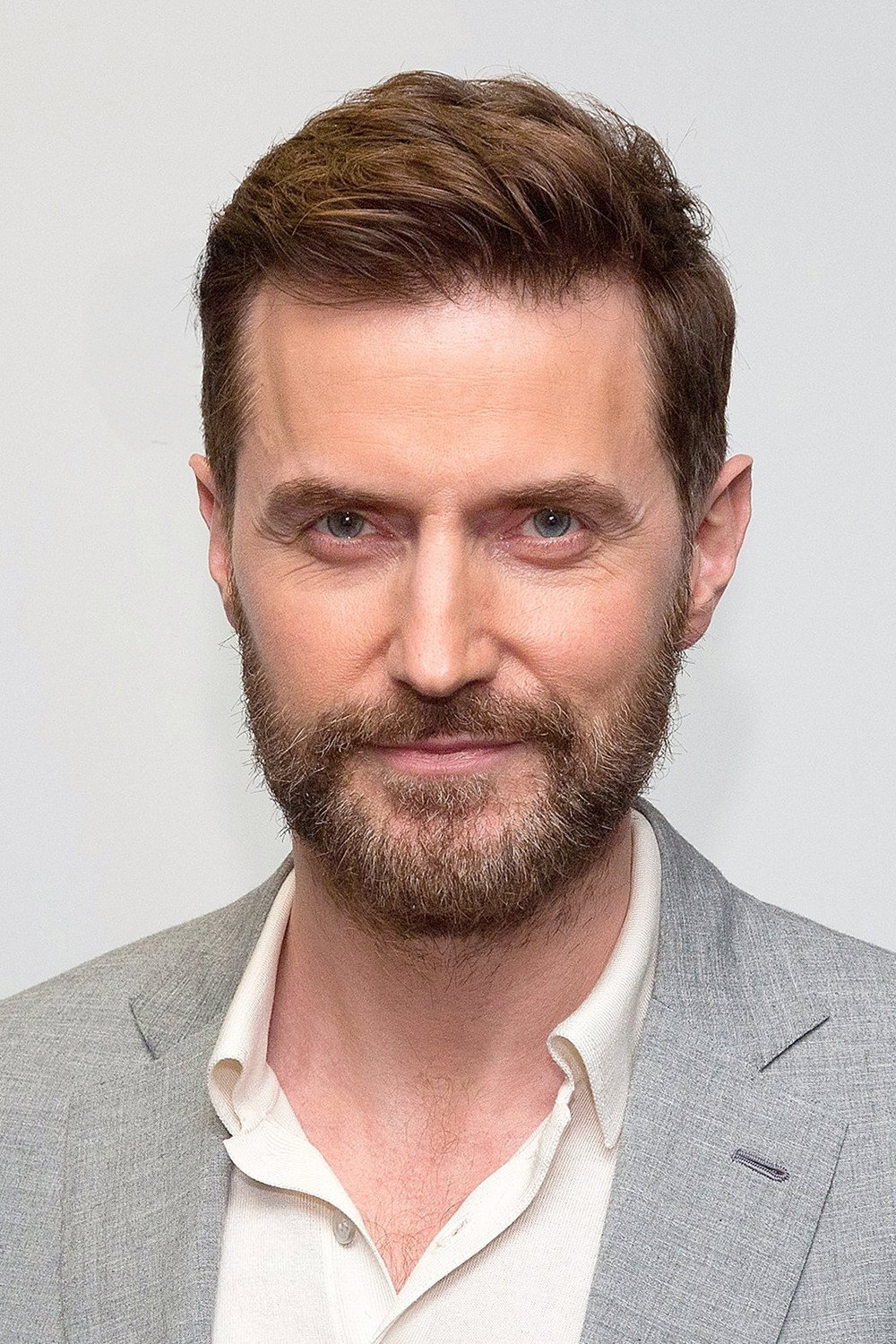 Richard Armitage as Paul Andrews in Between The Sheets