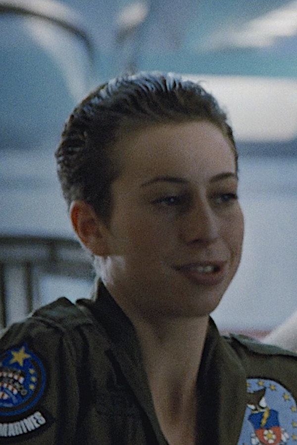 Colette Hiller as Dottie in Singles