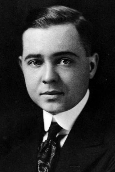 Lorin Raker as Wilson - Copy Writer in Mysterious Crossing