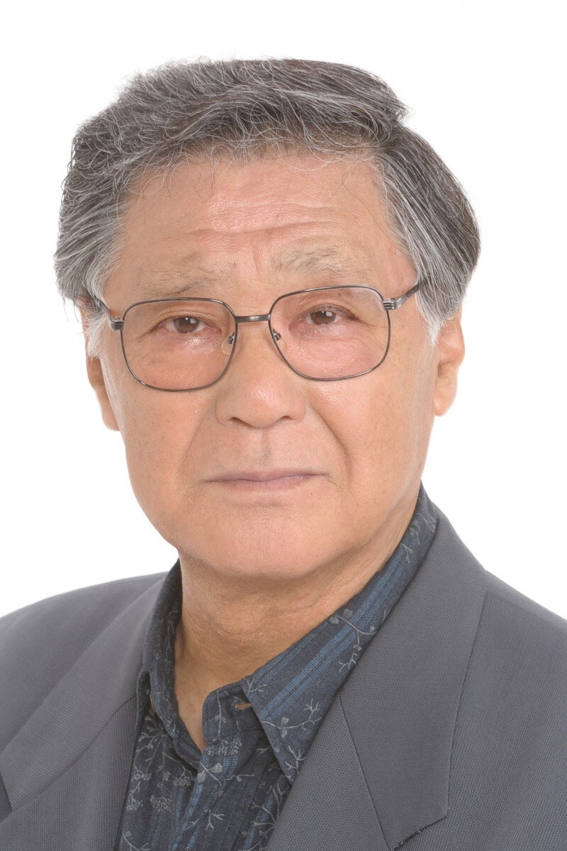 岸野一彦 as Ezra Gurney (voice) in Captain Future