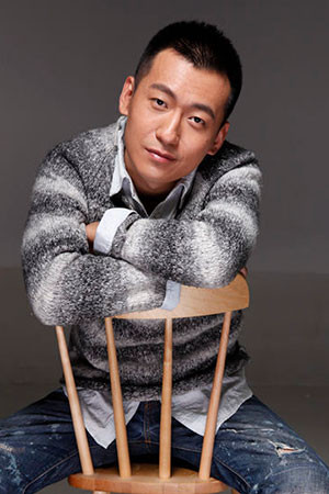 Qi Jiuzhou as Cao Lei in Into the Heat
