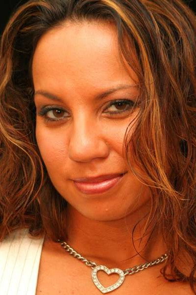 Kimberly Whitehead as Kimberly in SHINE 7