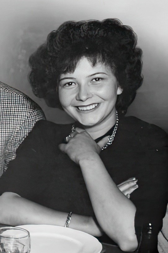 Claire Brilletti as Clara in Deburau