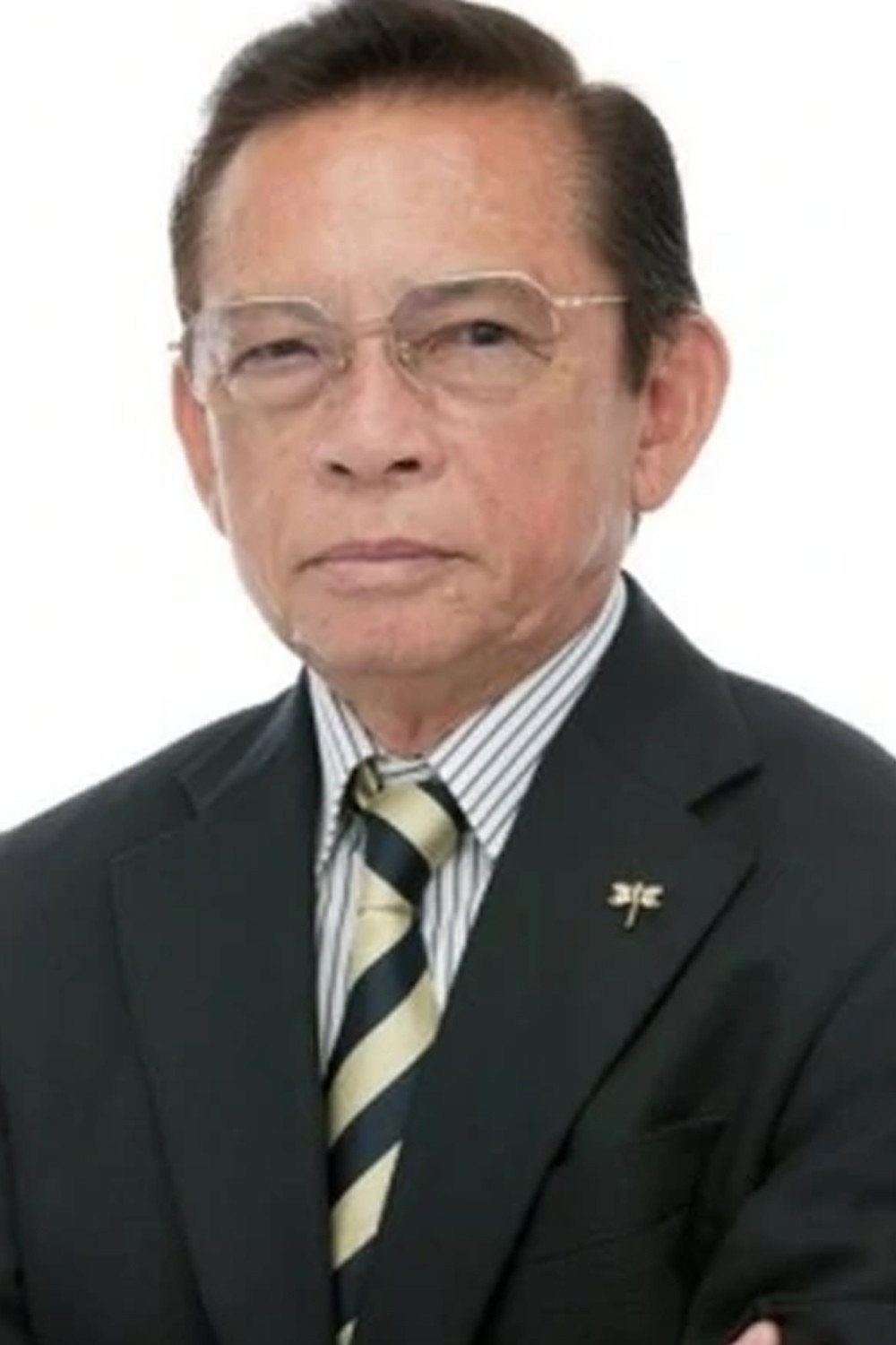 矢田耕司 as Yoshizō Tada (voice) in Looking Up at the Half-Moon