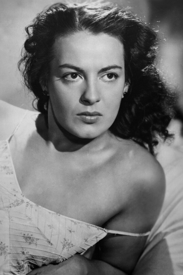 Yvonne Sanson as Irène Faugeret in When You Read This Letter