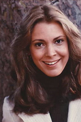 Marilyn Hassett as Joanne Knight in The 11th Commandment