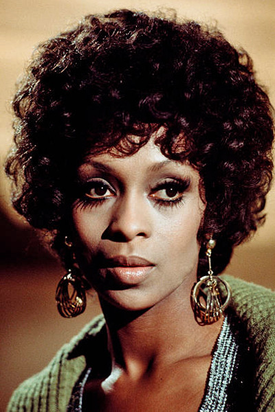 Lola Falana as Self in Tonight I'll Throw Me