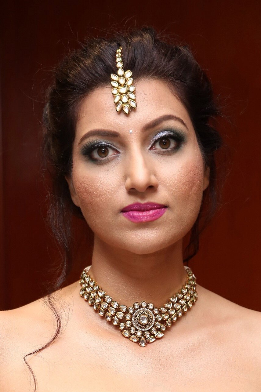 Hamsa Nandini as Devika in Anumanaspadam