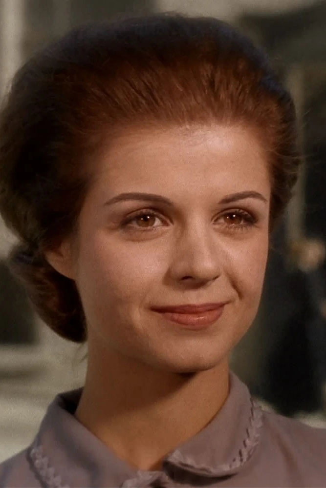 Brioni Farrell as Anna Kleitz in Hell River