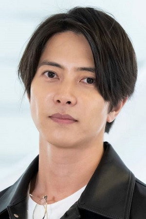 山下 智久 as Aizawa Kousaku in Code Blue