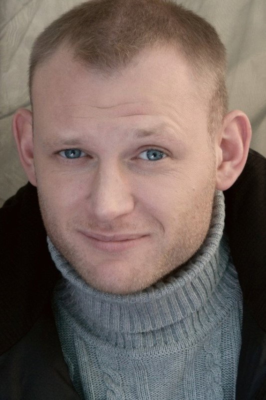 Андрей Фролов as Roman Basheev in Dream Like a Life
