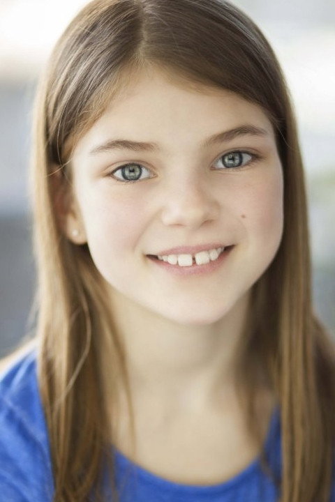 Kayden Magnuson as Vera in Welcome Home
