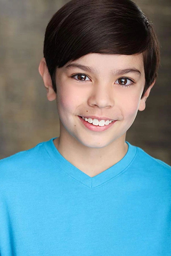 Ethan Loh as Peng (voice) in Abominable and the Invisible City