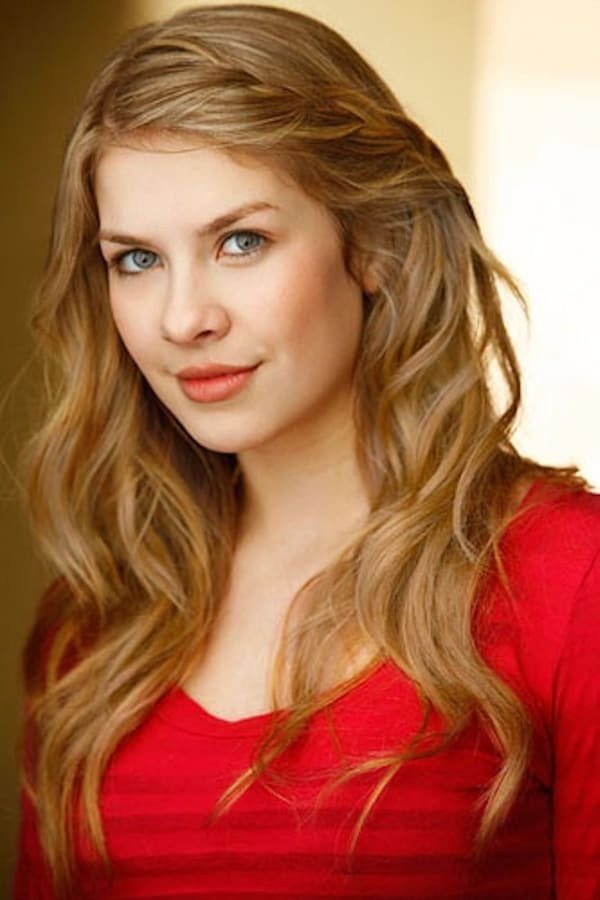 Zsá Zsá Inci Bürkle as Steffi in Walpurgisnacht