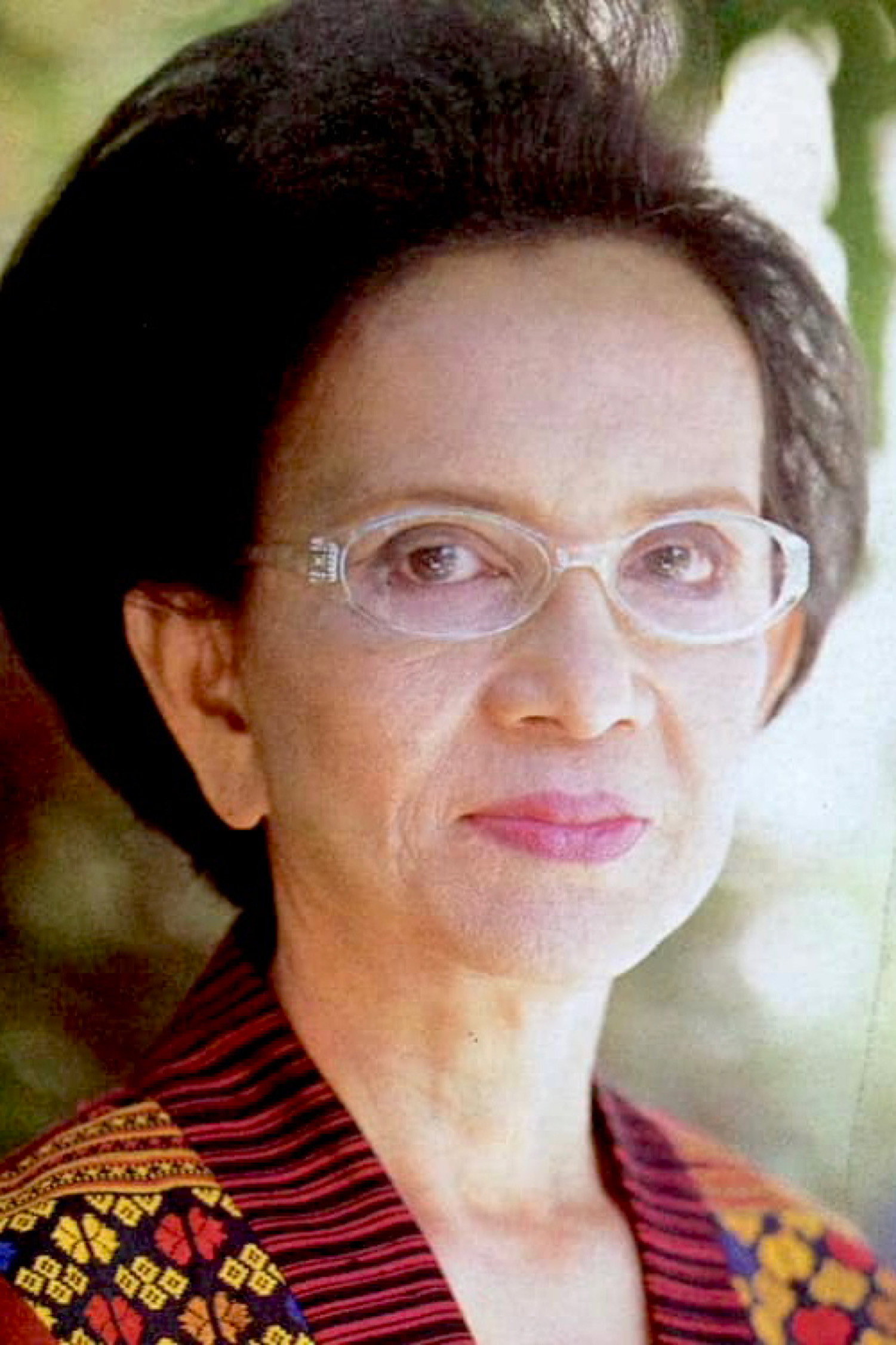 จารุวรรณ ปัญโญภาส as Mom Aiet Juthathep Na Ayutthaya in The Five Brothers