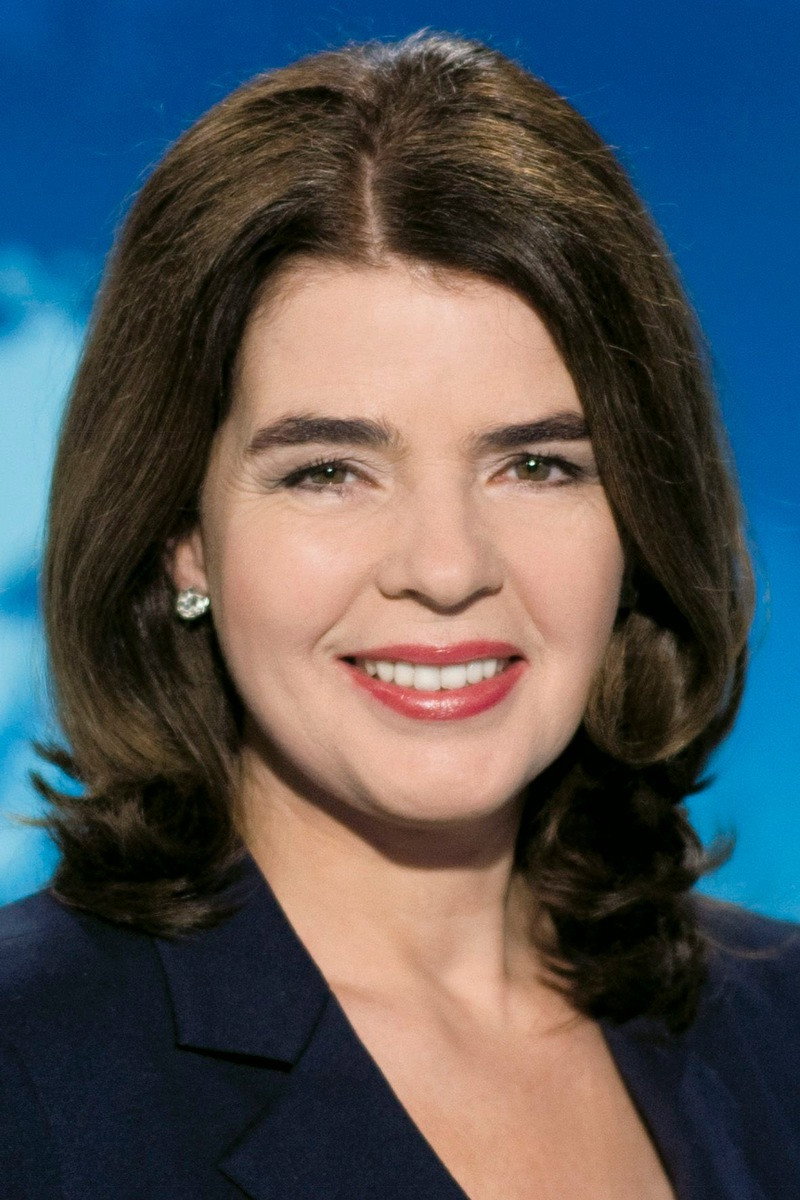 Susanne Daubner as Tagesschau-Moderatorin in Greetings from Mars