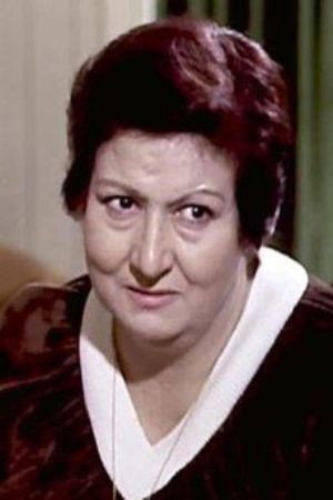 Etedal Shaheen as Youssef's housemaid in Fatma, Marika & Rachel