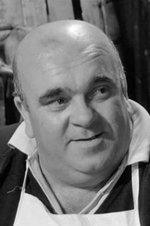 Mimmo Poli as Uomo al saloon in Two Gangsters in the Wild West