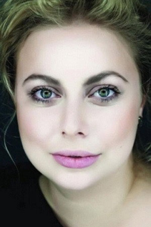 Alina German as Self - Judge in Модные игры
