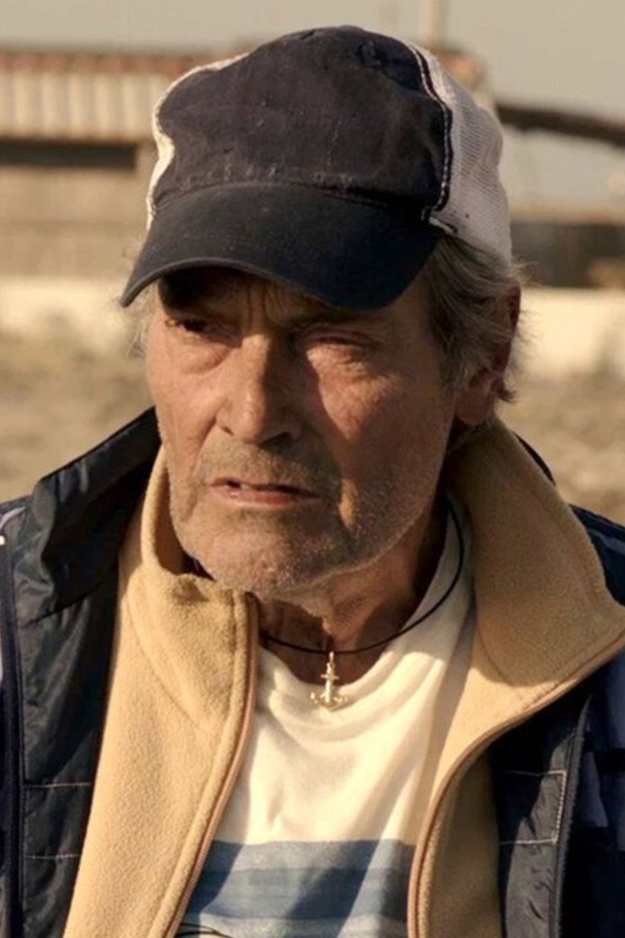 Walter Toschi as Perkins in Instinct