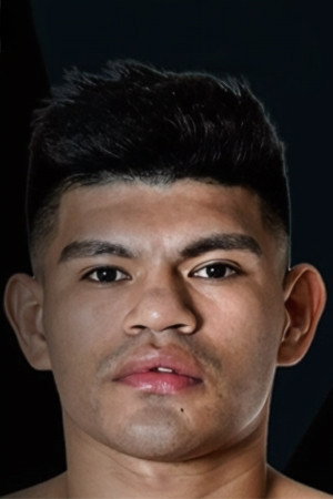 Cristian Narvaez as Self in Sean Noakes vs. Jermaine Osbourne-Edwards