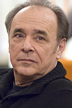 Christian Crahay as Maximilien Bachmann in Euh