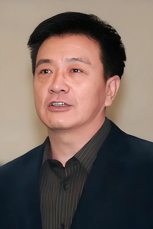 Zhou Lijing as Zhang Mu in The Poet