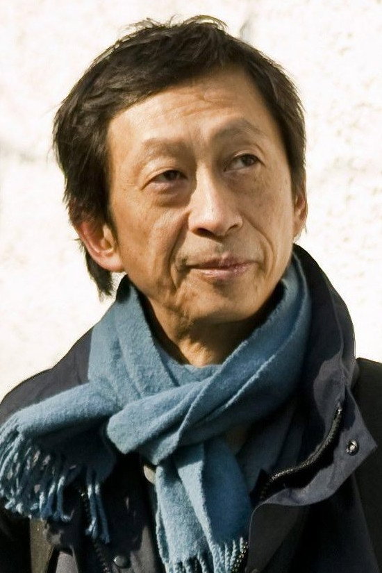 舒國治 as Self in Regarding Huang Hua-Cheng