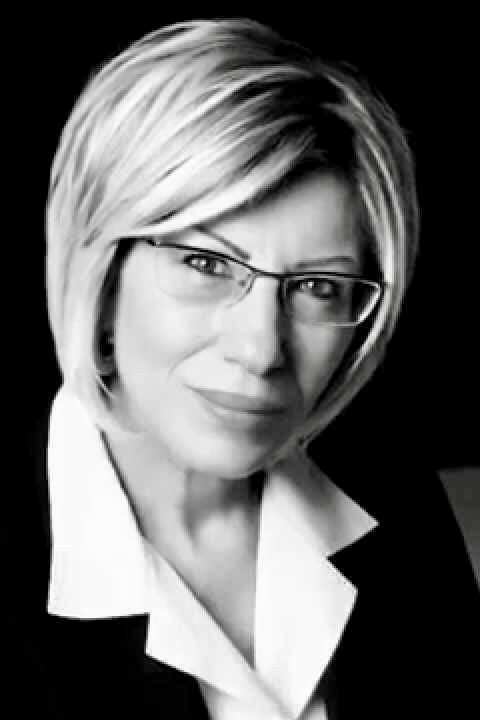 Sevil Atasoy as Anlatıcı in Kanıt