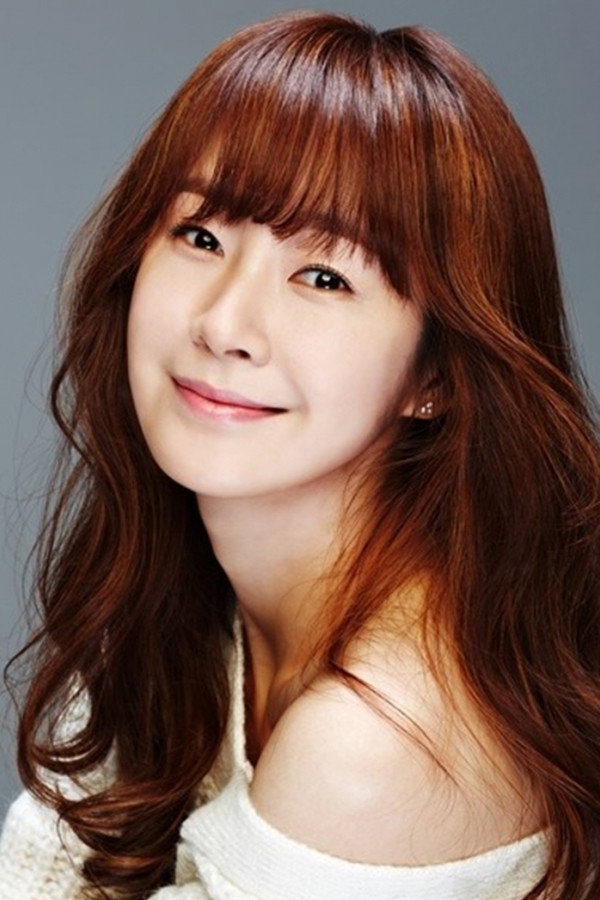 명세빈 as Kim Go-eun in Who's My Love?