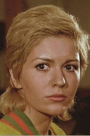 Atash Khayyer as Sadegh's wife in Sadegh the Kurd
