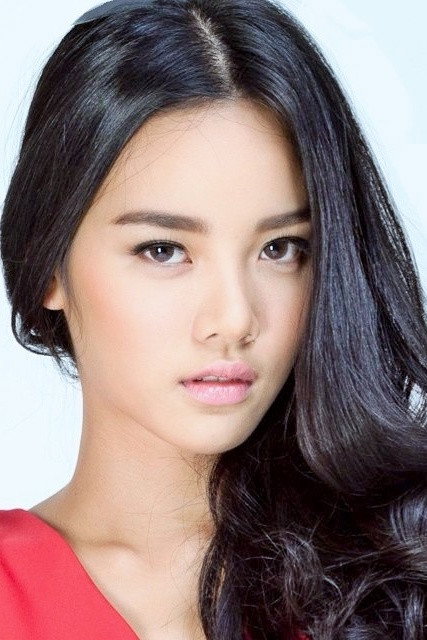 ณิชชา โชคประจักษ์ชัด as Kwan in Groovin’ On