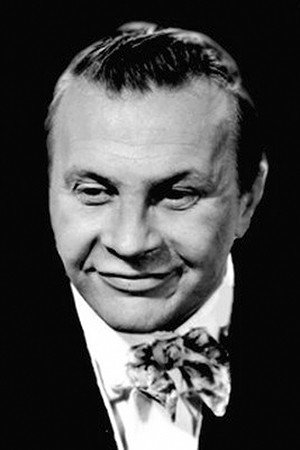 Stanisław Sielański as Lamus in Romeo i Julcia