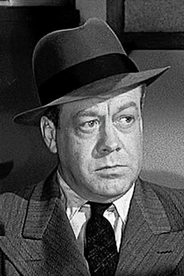 Allen Nourse as Paddy Dolan in Pushover