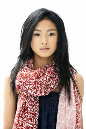水野絵梨奈 as Kida Kayoko in Goldfish Club