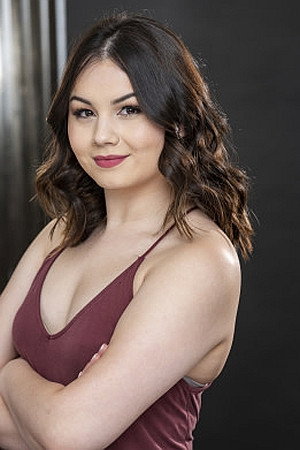 Robyn Stephenson as Trisha in Xanadu Hellfire