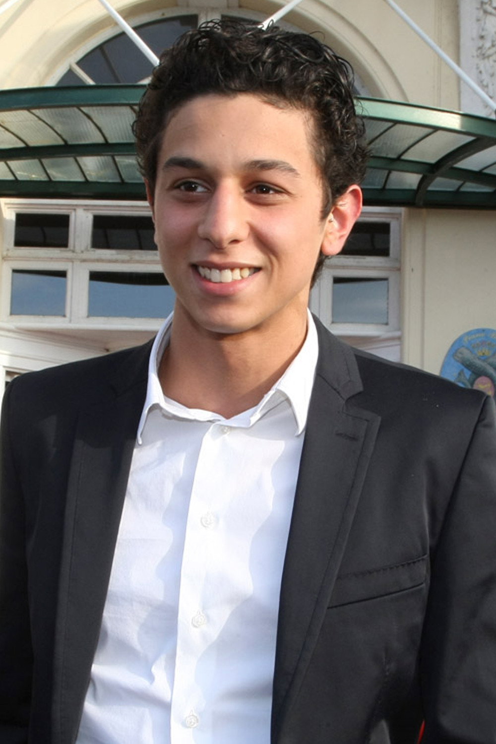 Firat Ayverdi as Bilal in Welcome