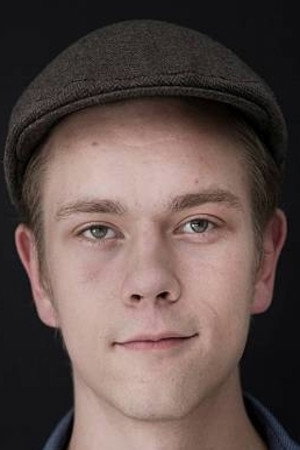 Teppo Manner as Simo Santapukki in Born in Heinola