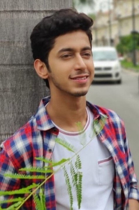 Mihir Ahuja as Ghuppi in Shabad - Reet aur Riwaaz