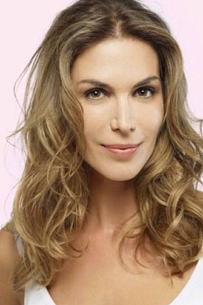 Paola Falcone as Loreto in Secuestro