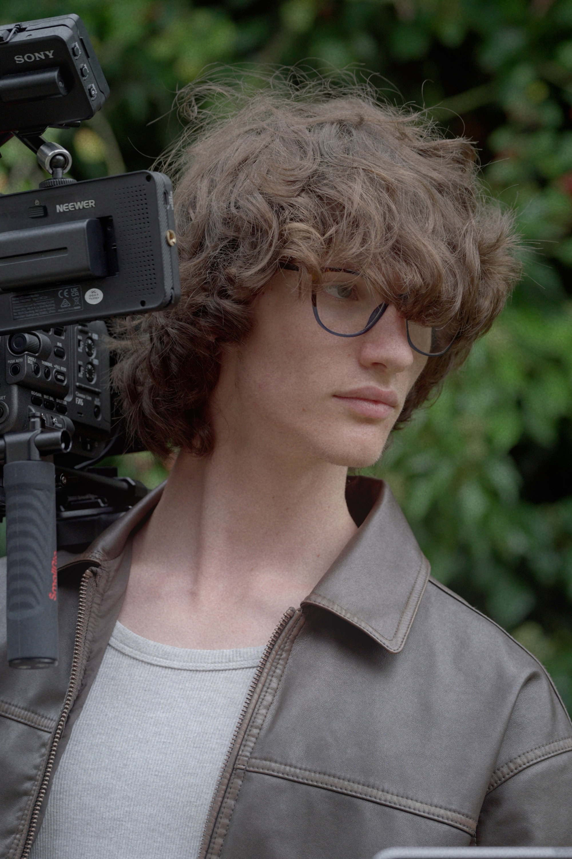 Jan W. Gilbert as Uni Student in Assignment 1