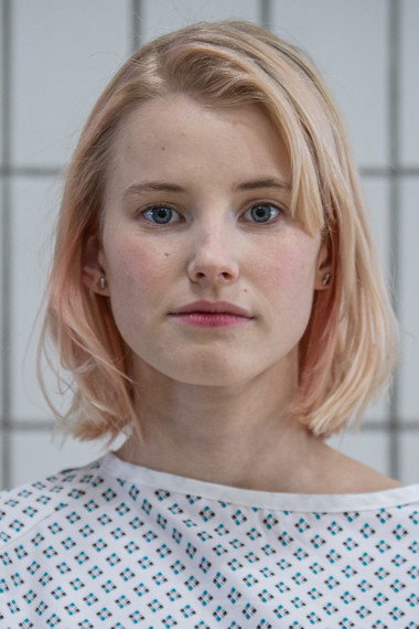 Barbora Očenášová as Jenny in Jenny