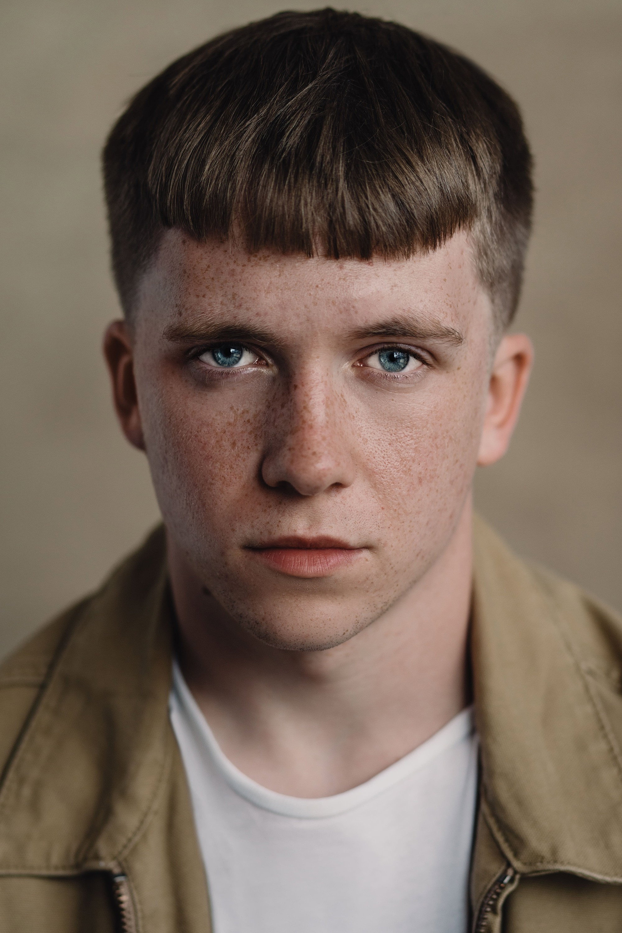 Gwion Glyn as Harri Morris in Gwen