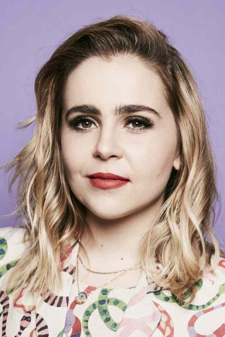 Mae Whitman as Lindsay Arthur in Up Here