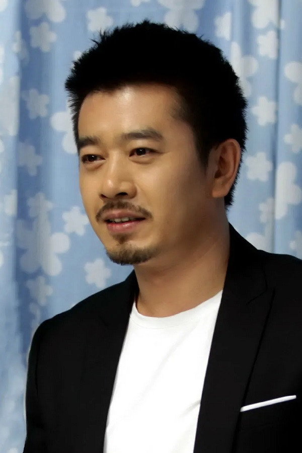 Hou XiangLing as Zhou Enlai in Northwest Years