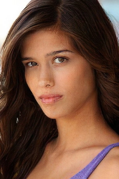 Mahaley Patel as Kelsey in Be Somebody